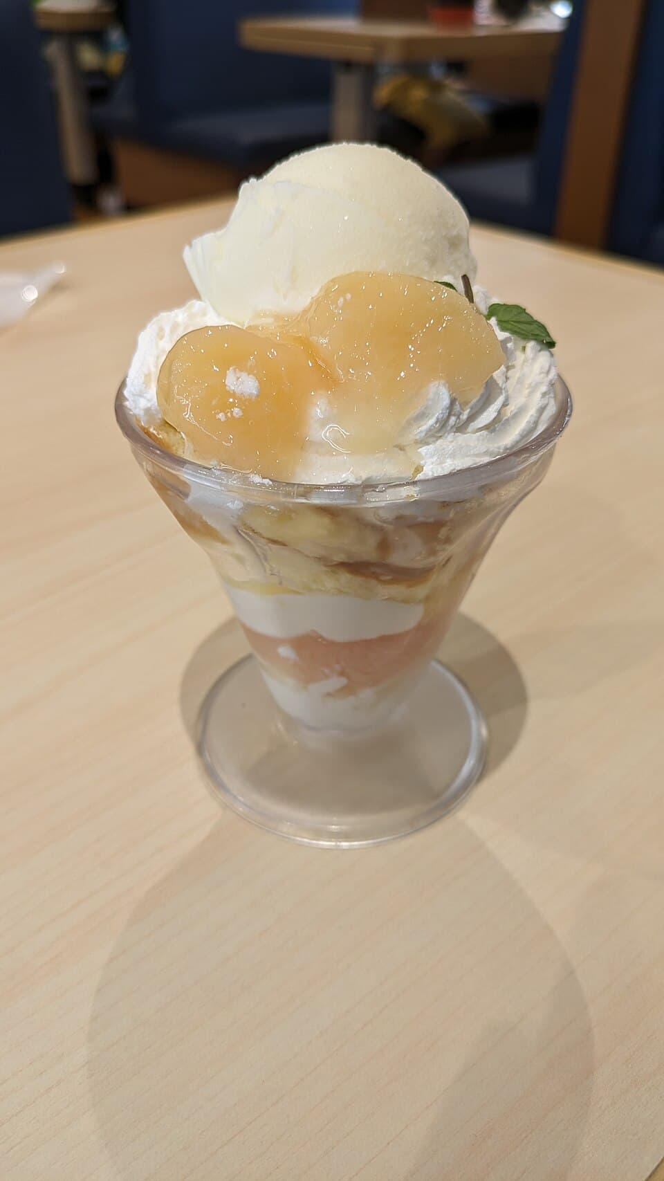 Foto de Sundae de Durazno y Granola Vegetariana