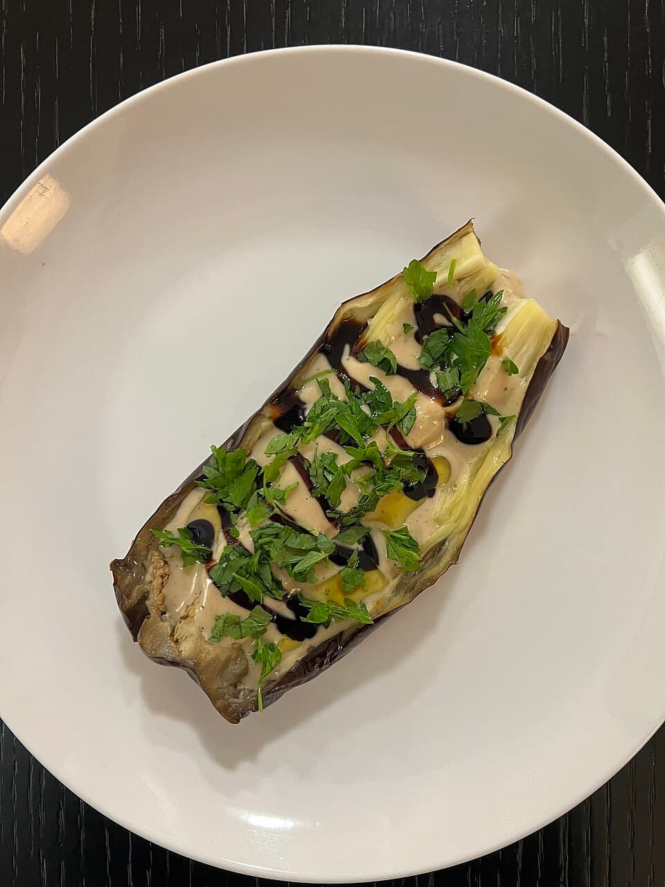 Foto de Berenjenas al horno con tahini y granada