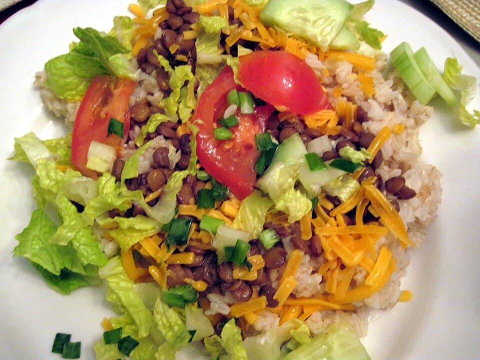 Foto de Ensalada de lentejas, tomate y pepino