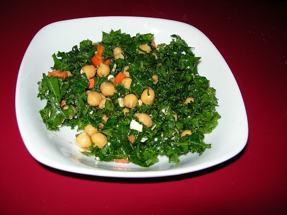 Foto de Ensalada templada de kale y garbanzos
