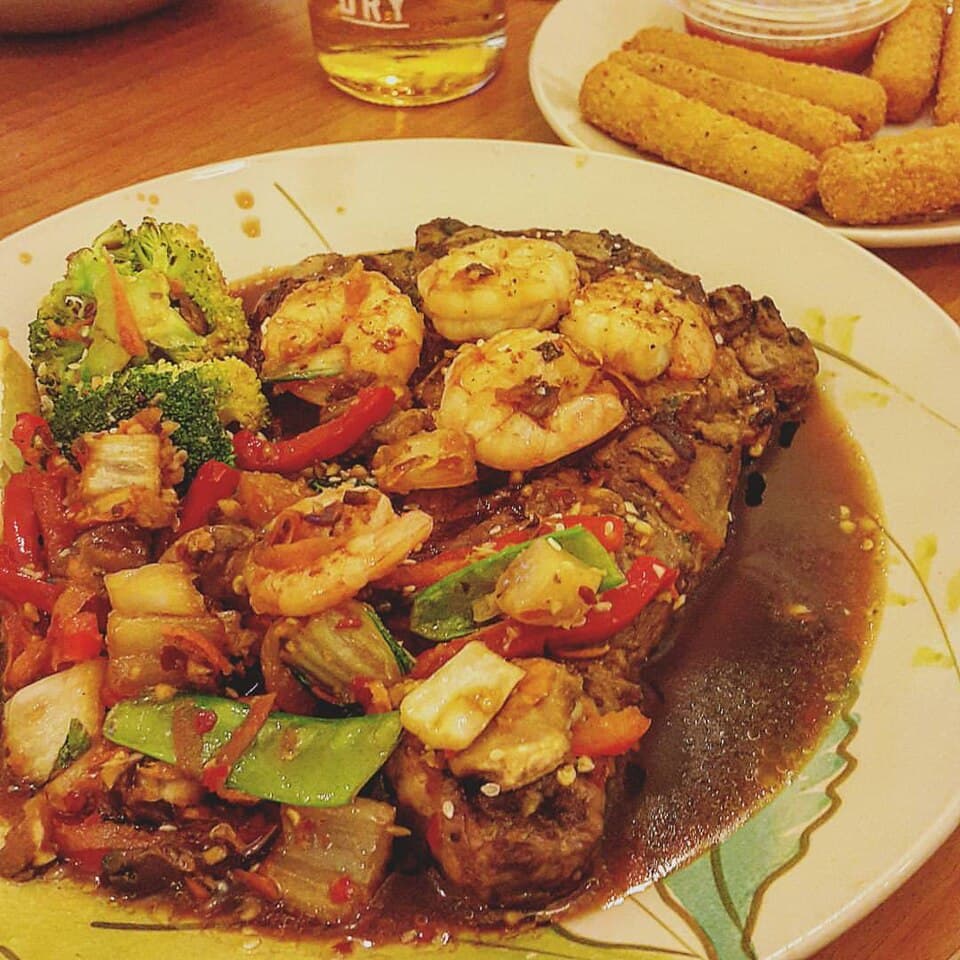Foto de Gambas al ajillo con arroz integral