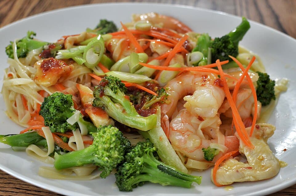 Foto de Shrimp y verduras a la parrilla