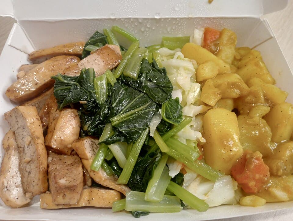 Foto de Wok de tofu y verduras con tamari y sésamo